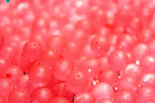 Atomic Red Trick-Em Beads – Vibrant Steelhead Attractor