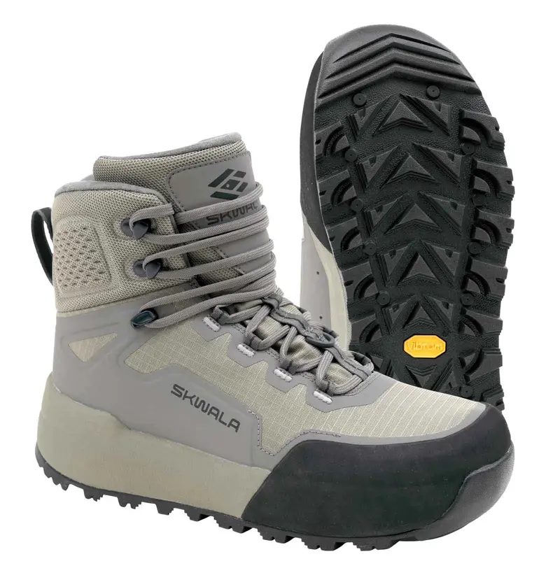 Carbon Composite Wading Boots for Anglers