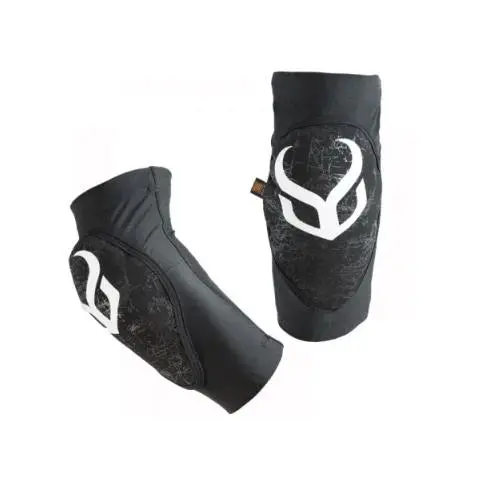 Demon Soft Shell Knee Pads – Flexible, Abrasion-Resistant Coverage